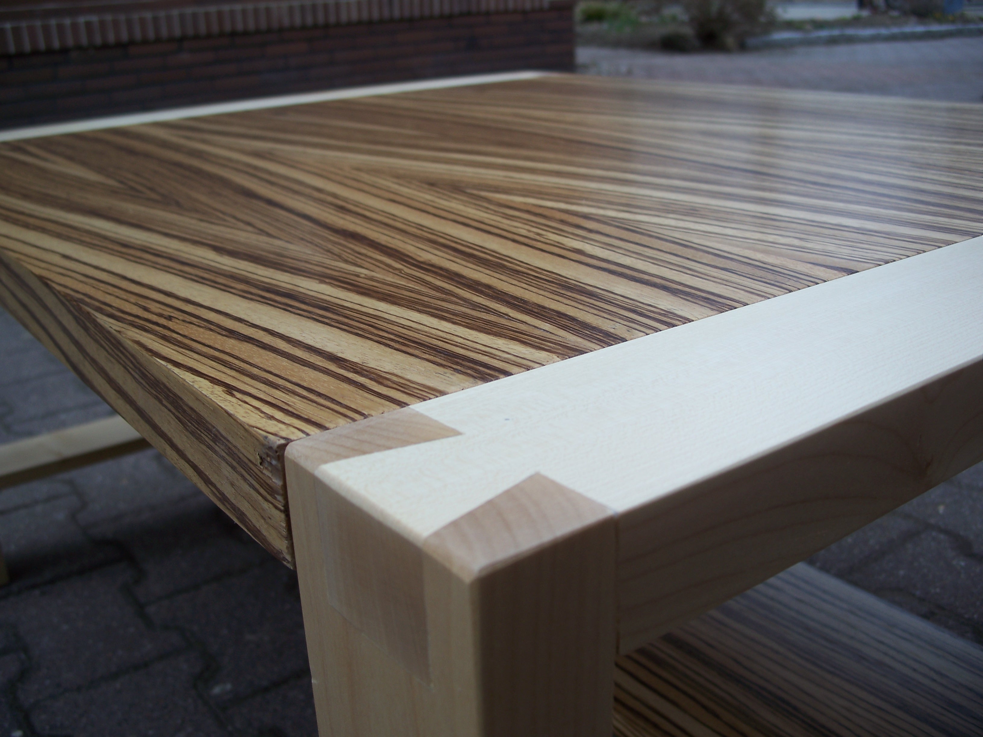 Rosien Fensterbau - feine Möbel / Treppen